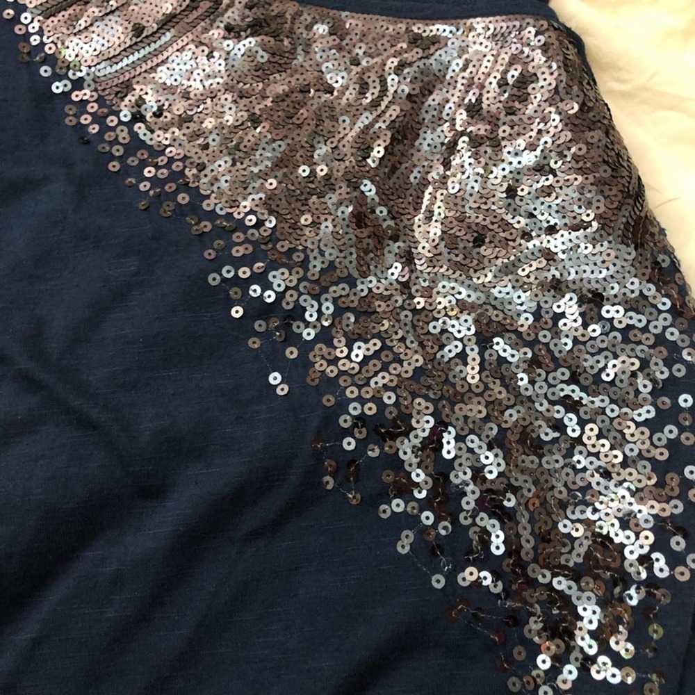 Women’s Black One-Shoulder Sequin Top - Picture 3 of 10